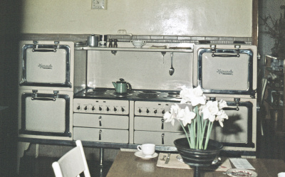 133580 - Riverbend Interiors - 1974
